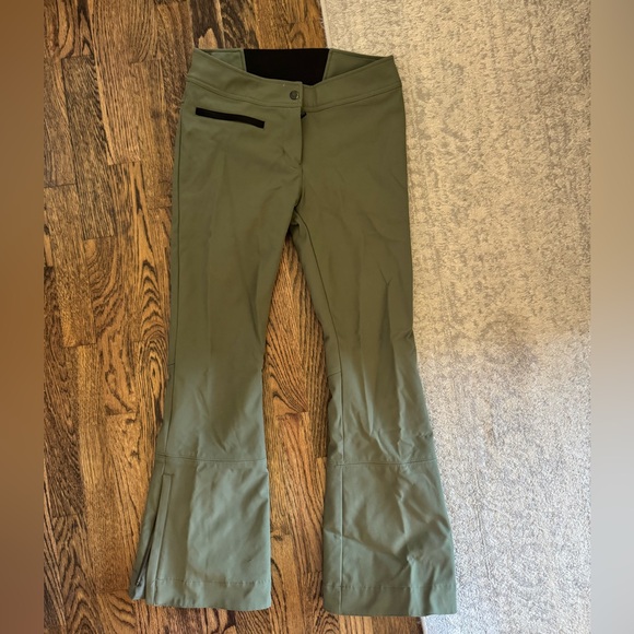 Obermeyer The Bond Softshell Ski Pant - Women’s size 2 - Picture 1 of 5
